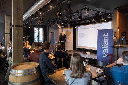 Social Media Gipfel Bern. Mit Referent Sophus Siegenthaler und Publikum